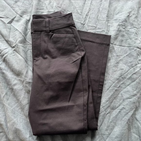Old Navy Pants - Old Navy High Rise Pixie Pants